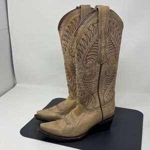Circle G By Corral leather cowboy Boots 6116